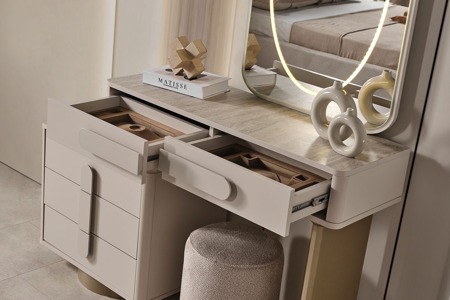 Natura Dresser Natura Dresser