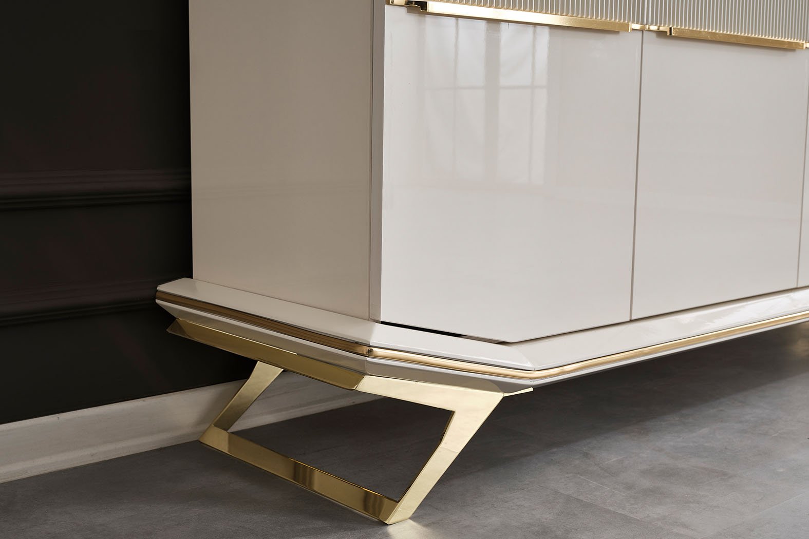 Angela Gold Console